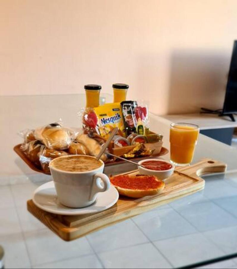 Apartament Piso Centrico - Desayuno De Bienvenida Ferrol Zewnętrze zdjęcie